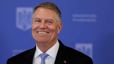 Romanya Cumhurbaşkanı Klaus Iohannis istifa etti