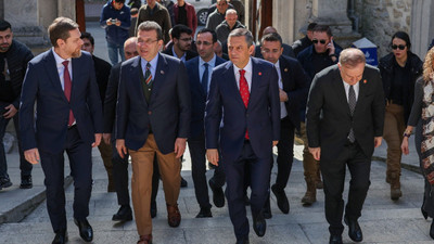 Ekrem İmamoğlu'ndan iktidara: Bunu yaptıkça kendilerine zarar veriyorlar