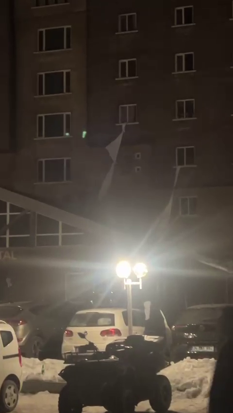 Kartalkaya'da otel yangını 10 saatte kontrol altına alındı - Resim : 3