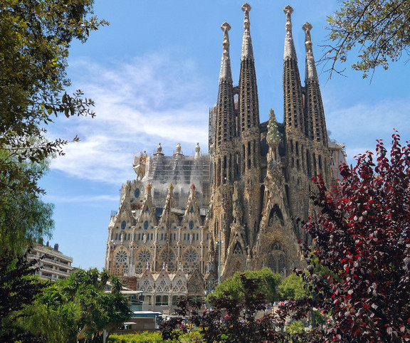 Gezegenden mektuplar: Sagrada Familia’dan Galata Kulesi’ne: Tarih nasıl korunur? - Resim : 2