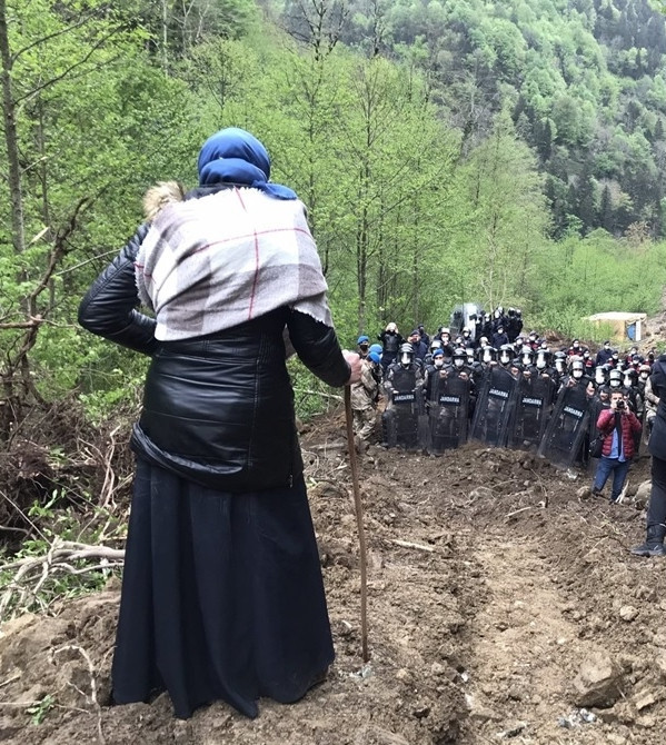 Ümidi kesme yurdundan - Resim : 1