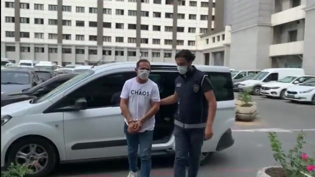 Sultangazi'de sokağa göçmenleri bırakan sürücü: Bir şey olmaz - Resim : 1