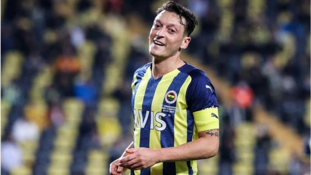 Mesut Özil'den Arda Güler açıklaması: Dünya çapında oyuncu ama... - Resim : 1