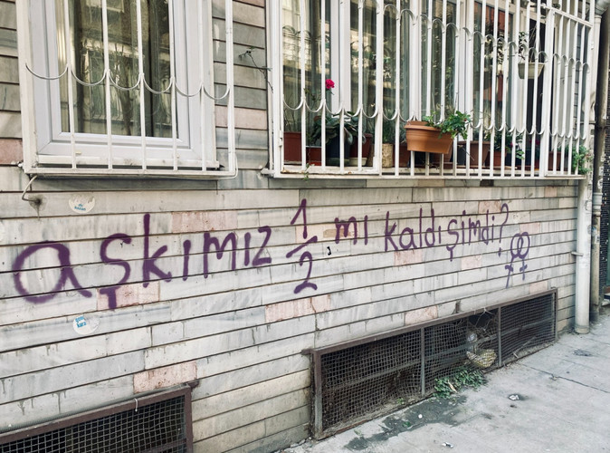 Yoksul ve daha yalnız - Resim : 2