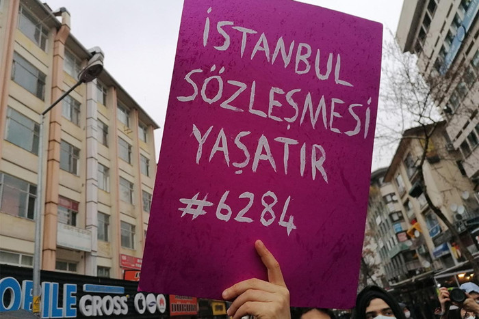 Aşk, hayranlık ve taciz arasındaki kalın kırmızı çizgi - Resim : 3