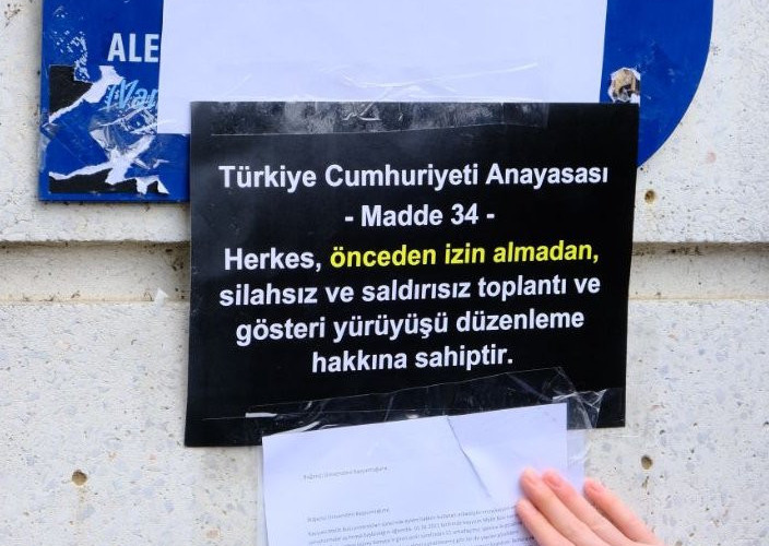 Melih Bulu'dan 'kayyum' tabelasına disiplin yanıtı - Resim : 1