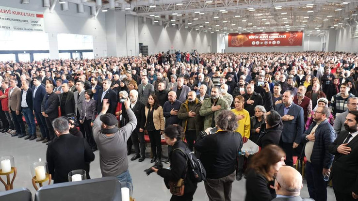 Alevi Kurultayı: Saklanmaktan görünmeye - Resim : 3