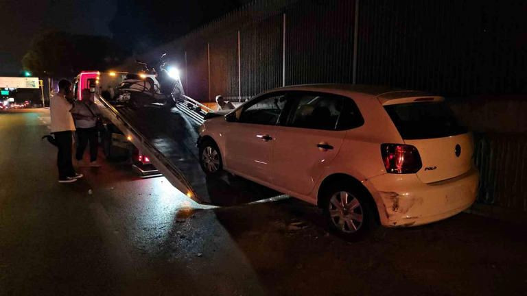 Bestuurder die uitweek in Sarıyer veroorzaakte kettingreactie: 2 gewonden - Foto: 2