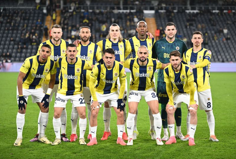 Birbirinin yerine oyuna girdiler: Fenerbahçe'de 3 stoper de sakatlandı - Resim : 1