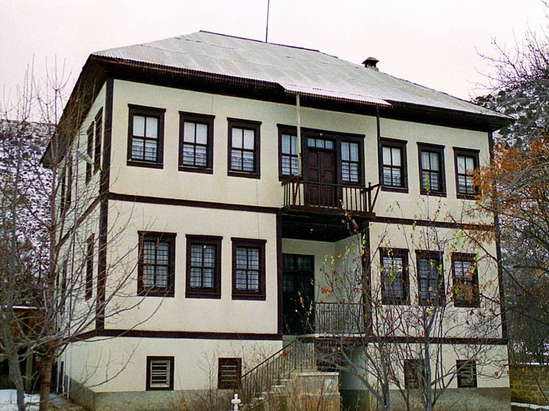 Evleri hane hane, parlayi Gümüşhane - Resim : 17