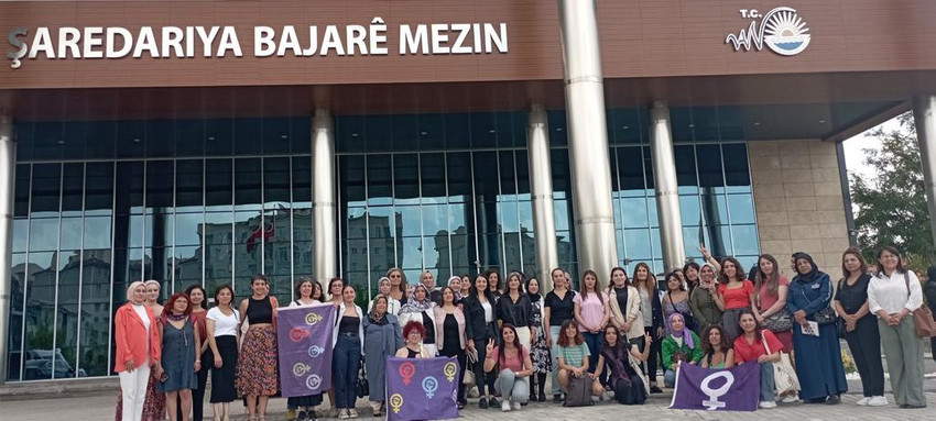 İstanbul’dan Hakkari’ye feministlerin köprüsü - Resim : 4