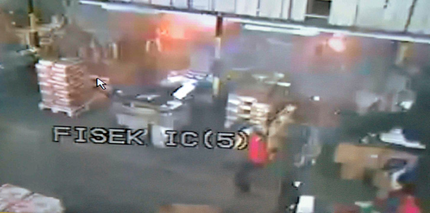 Balıkesir'de aynı fabrikada 10 yıl önce de patlama olmuştu - Resim : 1