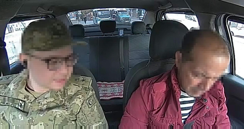 Askeri üniformalıyla dolandırıcılığa 7.5 yıl hapis cezası - Resim : 1