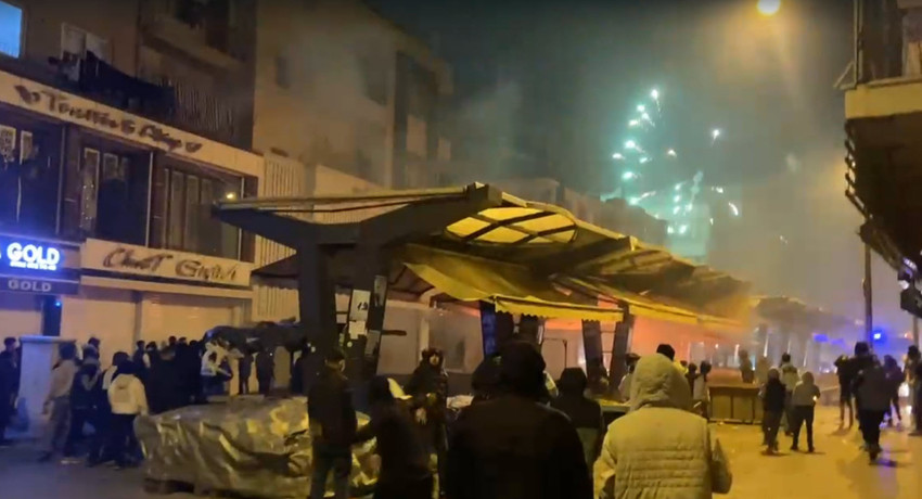 Akdeniz Belediyesi'ne kayyım atanmasına karşı başlayan protestolar yayılıyor - Resim : 4