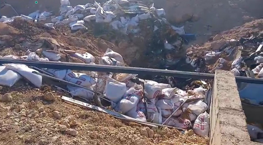 ¡Padre e hijo murieron trágicamente en llamas dentro de un camión! - Imagen: 2