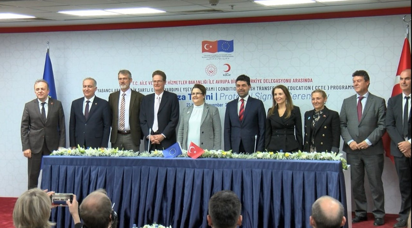 Derya Yanık: Türkiye sığınmacılara kendi öz kaynaklarından yaklaşık 45 milyar dolar harcadı - Resim : 2