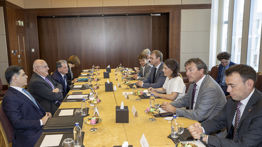 Almanya Dışişleri Bakanı Baerbock, CHP, HDP ve İYİ Parti ile görüştü - Resim : 3
