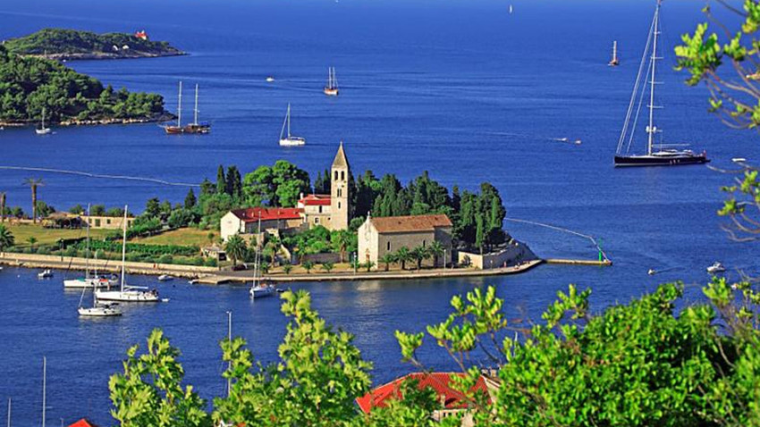 Gezegenden Mektuplar: Dalmaçya adalarından Göcek’e, kıyılar kimin? - Resim : 2