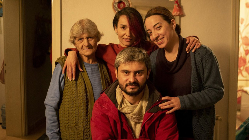 Altın Portakal Film Festivali… Dirlik Düzenlik: Bir eve kaç hayat sığar, kaç hayat biter? - Resim : 2
