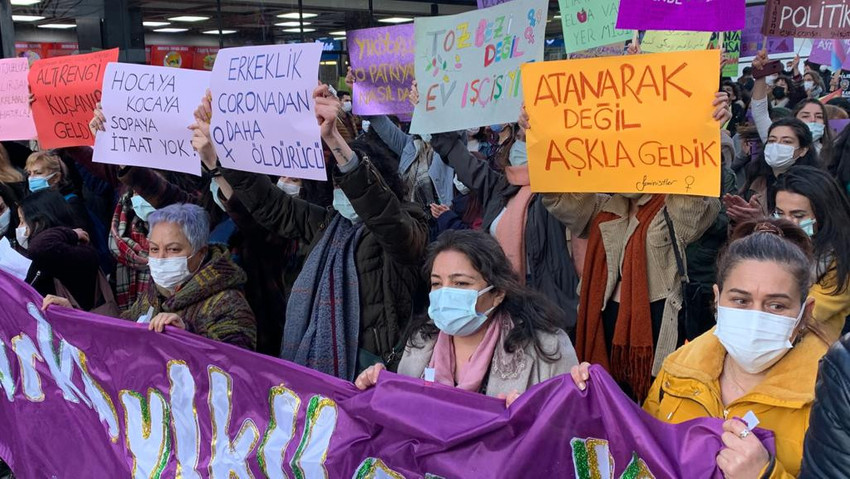 Ankara'da kadınlar yürüdü: Susmuyoruz, korkmuyoruz, itaat etmiyoruz - Resim : 1