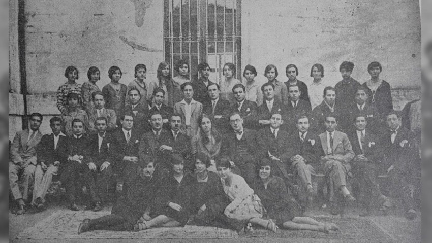 Bir nihavent Samatya: Sahakyan Tıbrast Tas Korosu - Resim : 4