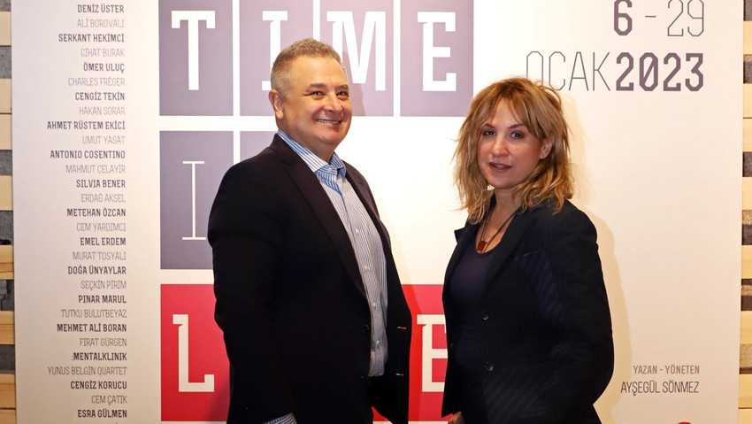 'Time is Love; Bir Dünya Gezisi Sahnesi' ziyarete açıldı - Resim : 1