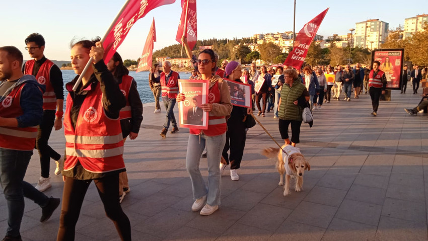 'Özgürlük Yürüyüşü'nün 11. günü sona erdi: 'Tüm dünya yargılamanın siyasi olduğunu biliyor' - Resim : 2