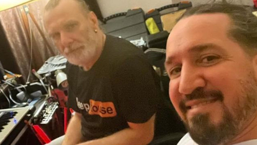 Doğukan Manço duyurdu: Müzisyen trafik kazasında hayatını kaybetti - Resim : 1