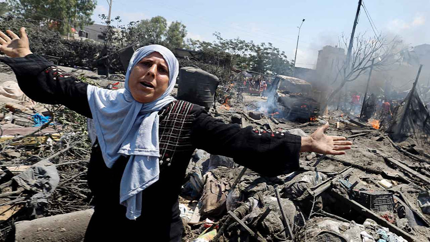 İsrail, Gazze'de 'güvenli bölge' ilan ettiği El Mevasi'yi vurdu: 90 ölü, 300 yaralı - Resim : 1