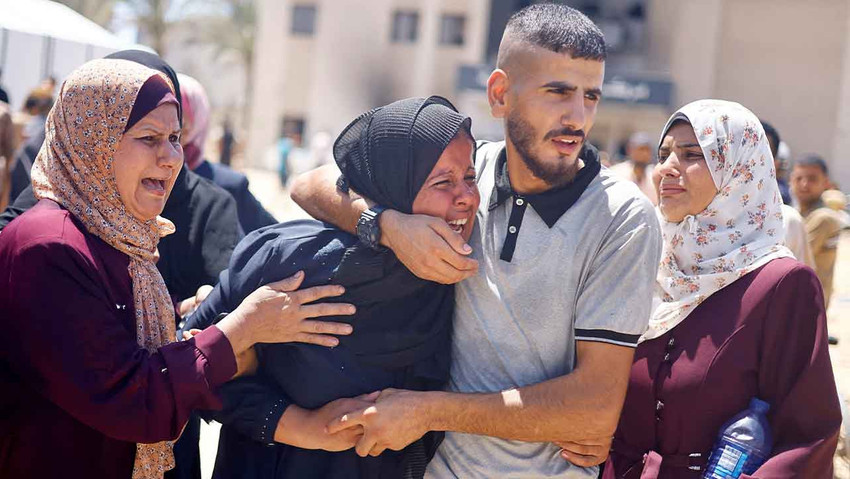 İsrail, Gazze'de 'güvenli bölge' ilan ettiği El Mevasi'yi vurdu: 90 ölü, 300 yaralı - Resim : 3