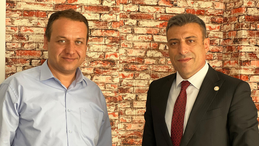 Yenilik Partisi Genel Başkanı Öztürk Yılmaz'dan Gazete Duvar'a ziyaret - Resim : 1