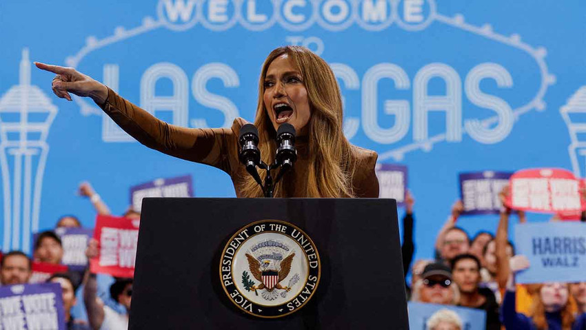 Jennifer Lopez, Harris'in mitinginde: 'Tüm Latin ABD'liler rencide edildi' - Resim : 1