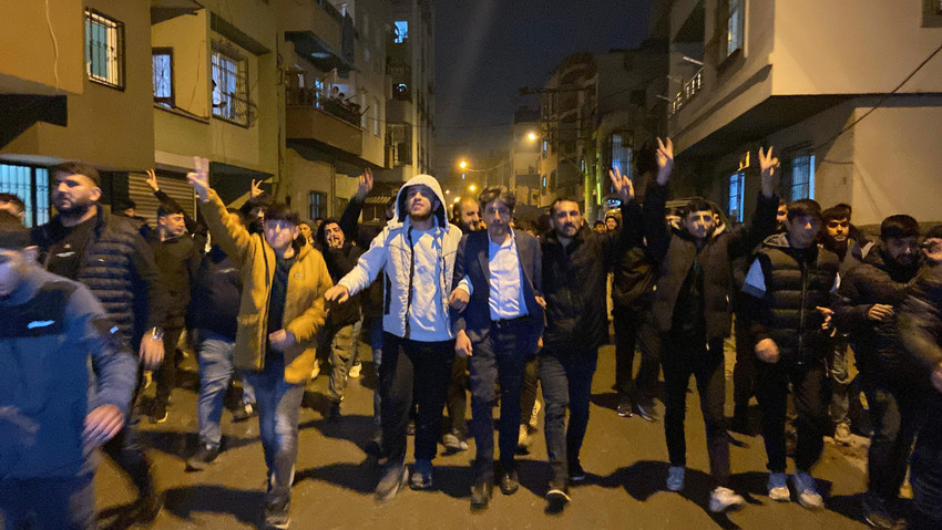 Akdeniz Belediyesi'ne kayyım atanmasına karşı başlayan protestolar yayılıyor - Resim : 3
