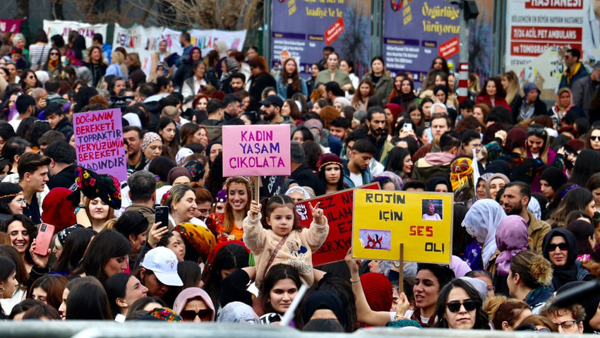 Kadınların mitingi: Sevinç, umut, coşku - Resim : 1