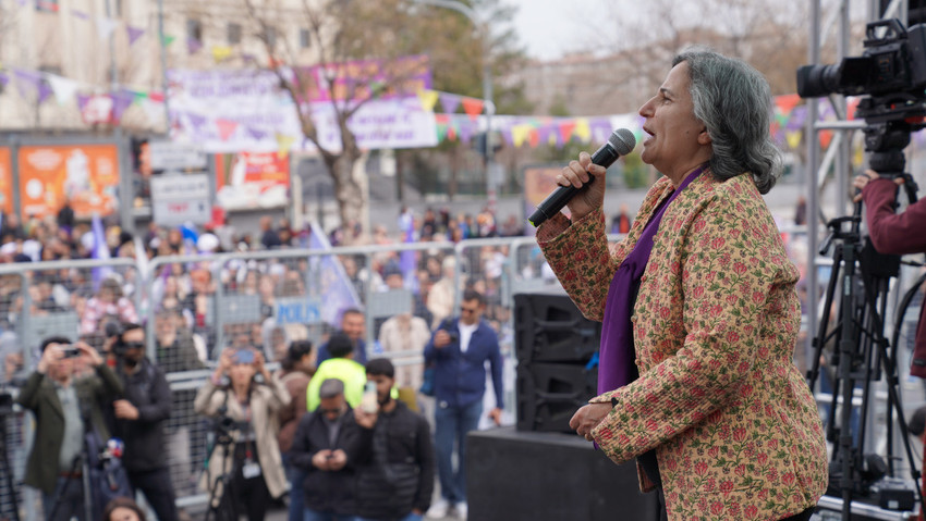 Diyarbakır'da 8 Mart coşkusu: Özgürlüğe ve barışa yürüyelim - Resim : 3