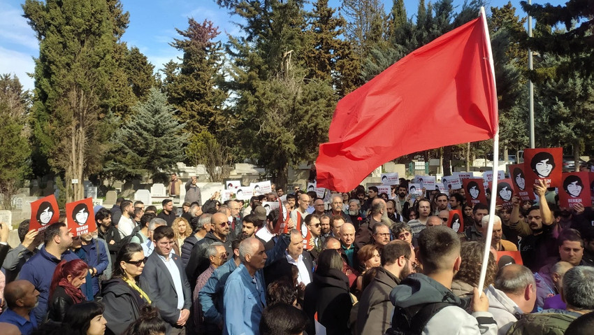 Berkin Elvan mezarı başında anıldı - Resim : 1