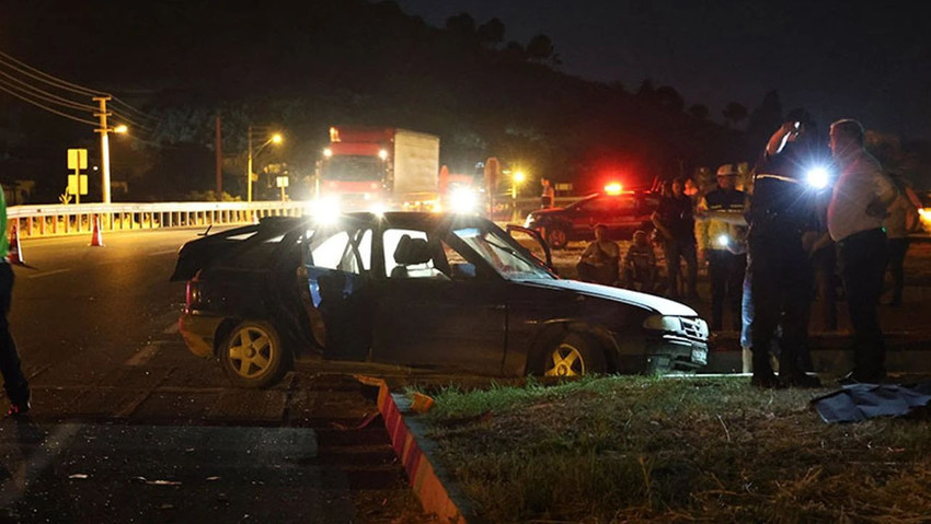 Terrible accident à Aydin : deux personnes ont perdu la vie, trois ont été blessées ! - Photo : 1