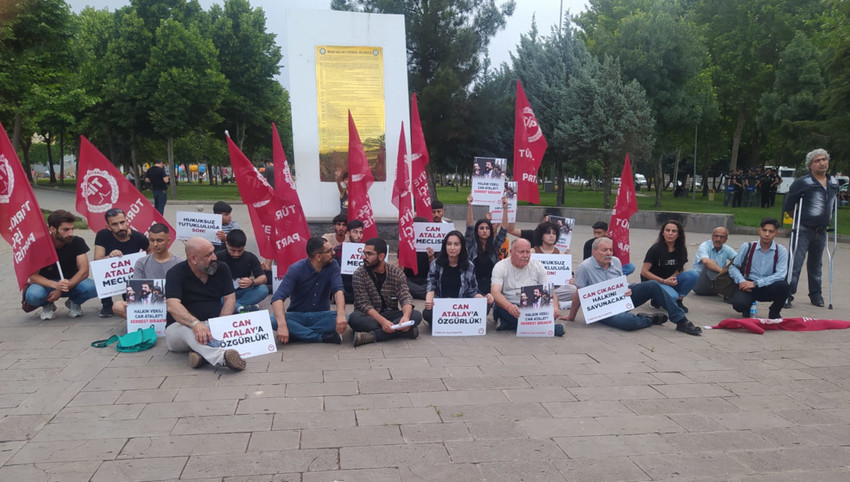 TİP'ten 36 kentte eylem: Halkın iradesine saygı, Can Atalay’a özgürlük istiyoruz - Resim : 1