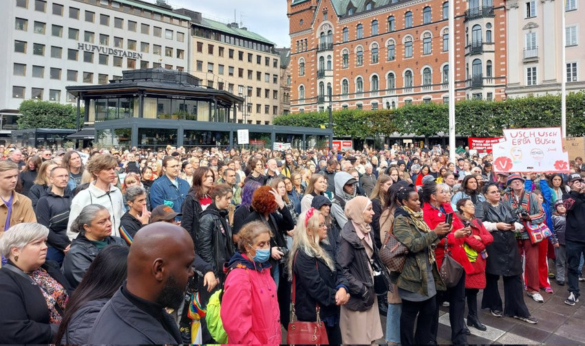 Stockholm'de ırkçılık karşıtı miting: 'Örgütlenmemiz gerekiyor' - Resim : 2