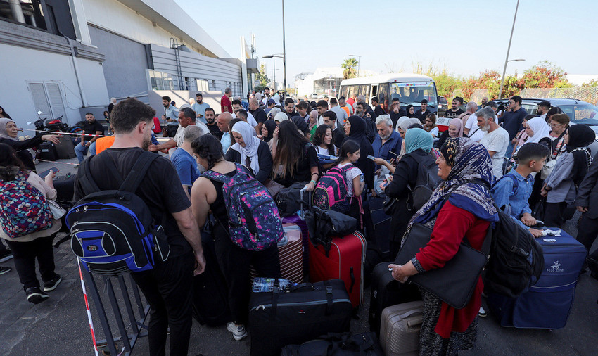 Dışişleri Bakanlığı kaynakları: 966 kişi Lübnan'dan tahliye ediliyor - Resim : 1