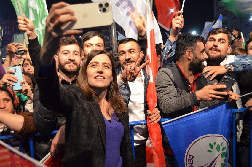 Gülistan Sönük: Eşbaşkanlık Türkiyeli kadınların en büyük kazanımıdır - Resim : 2