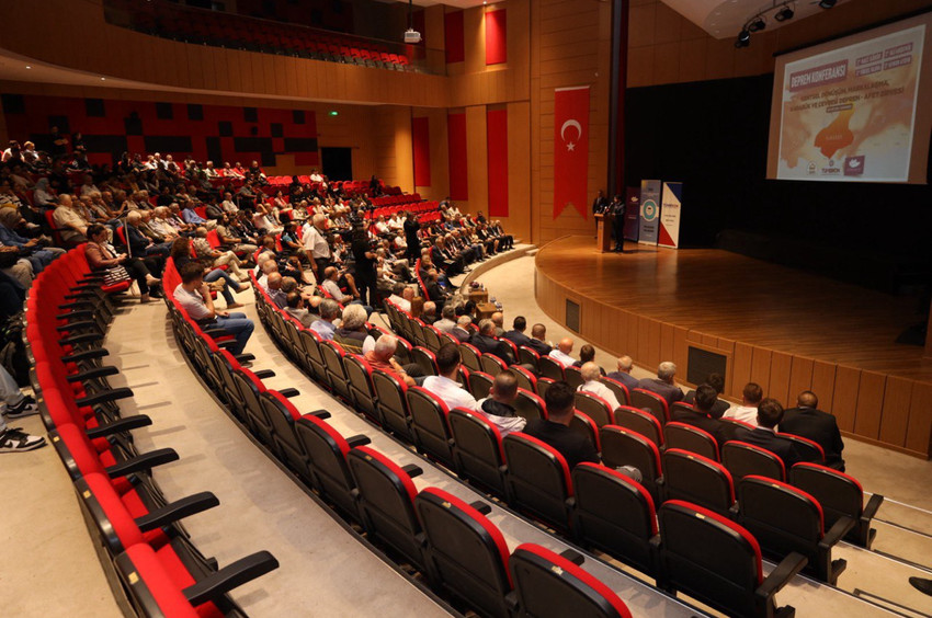 Naci Görür: Depremde yıkım kader değil, siyasi irade eksik - Resim : 1