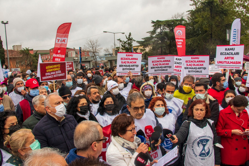 Hekimler yurt çapında iş bıraktı - Resim : 1