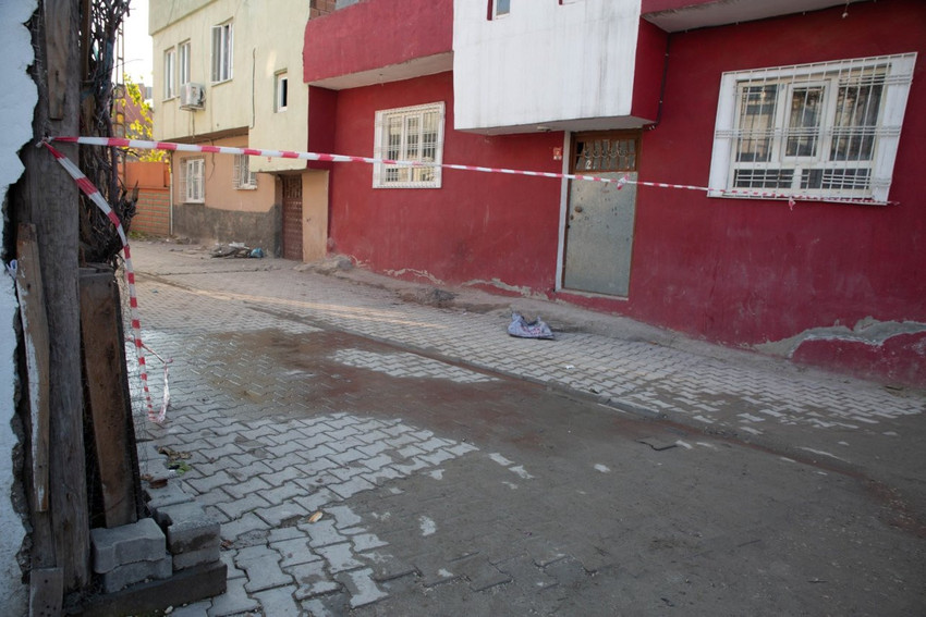 Sokağa bırakılan elektrik kabloları bir köpeği öldürdü: Burası okul yolu, burada insan da olabilirdi - Resim : 2
