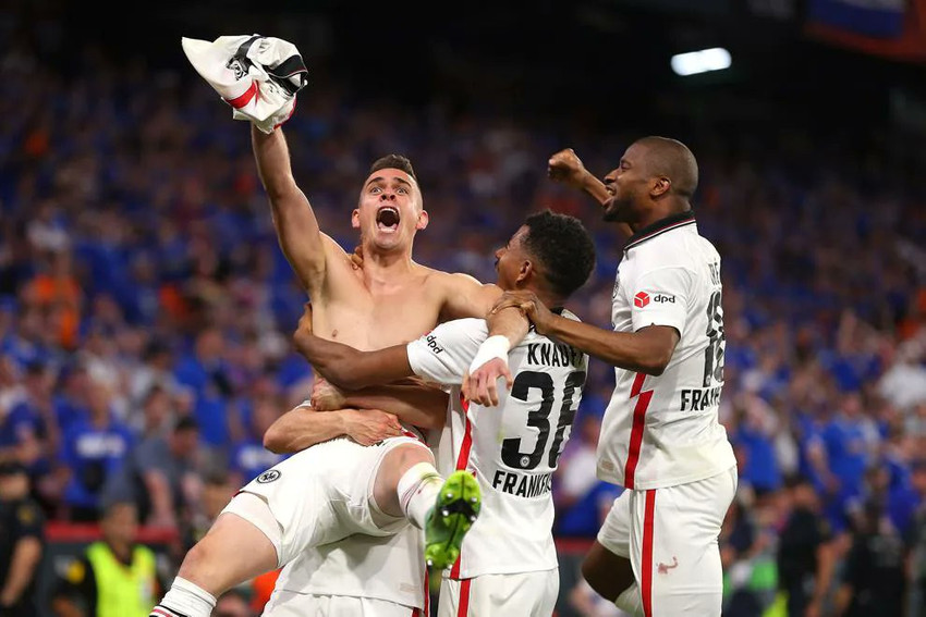 Avrupa Ligi'nde şampiyonu penaltılar belirledi: Eintracht Frankfurt - Resim : 1