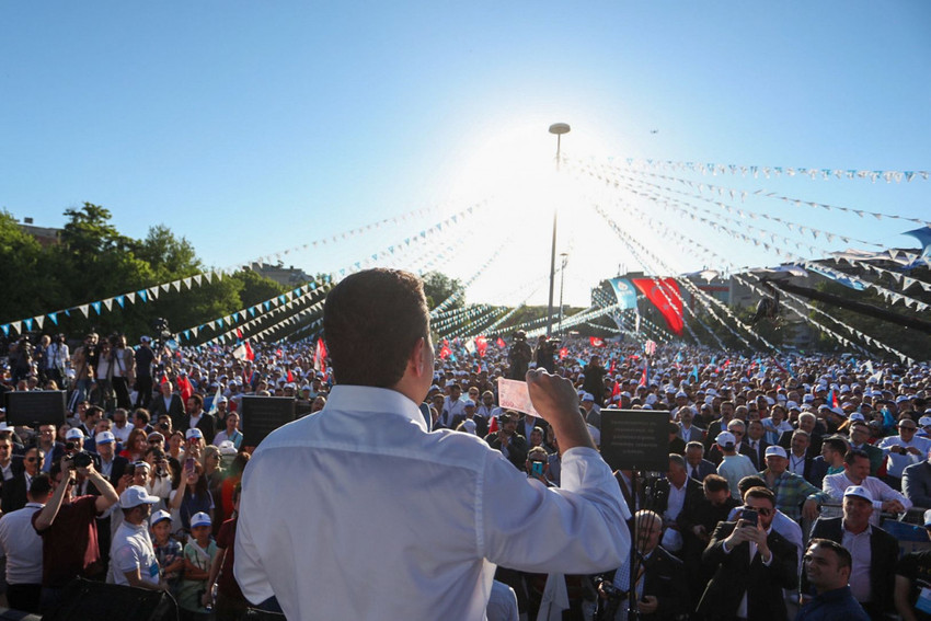 Babacan'dan ilk miting: Madem hikmet imzanda, at da düşür şu enflasyonu - Resim : 3