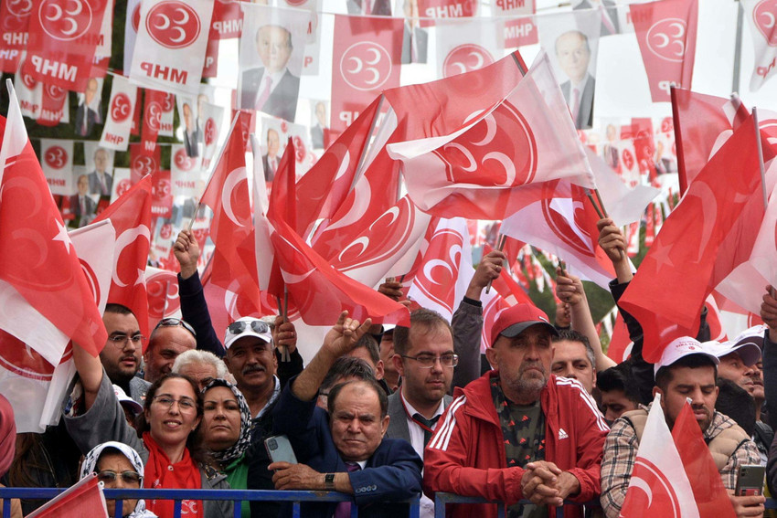 Devlet Bahçeli: CHP'ye verilecek her oy Mehmetlerimize kurşundur - Resim : 1