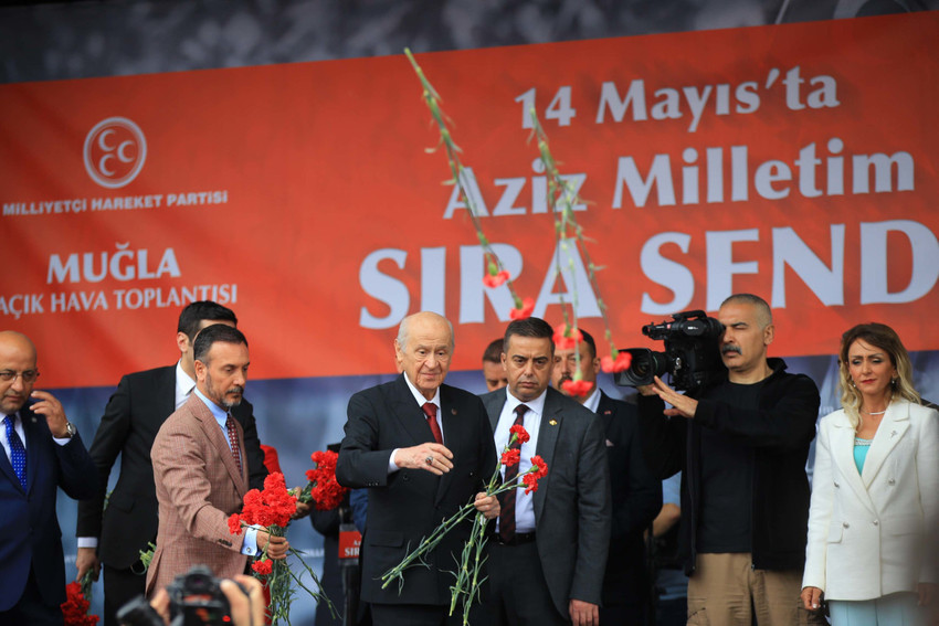 Devlet Bahçeli: CHP'ye verilecek her oy Mehmetlerimize kurşundur - Resim : 2