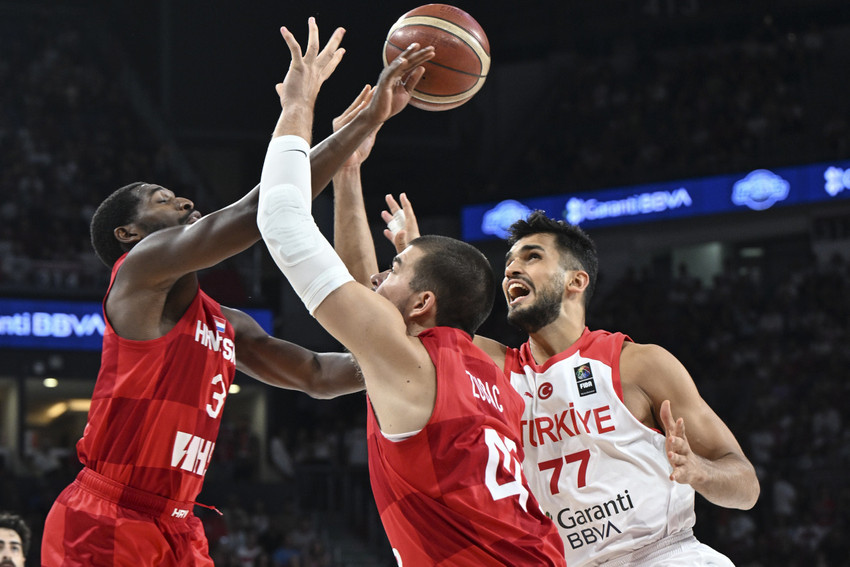 Türkiye A Milli Erkek Basketbol Takımı, Olimpiyat biletini kaçırdı - Resim : 1