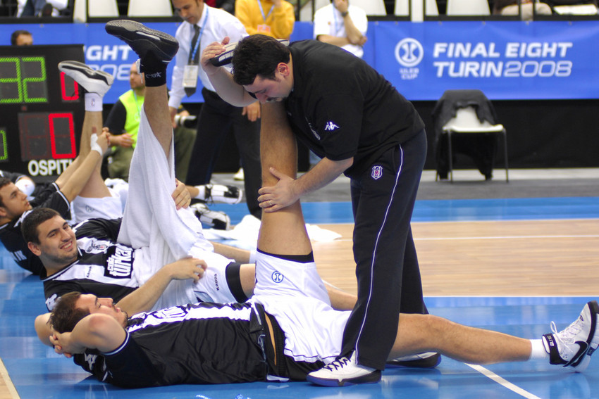 BJK’nin emektarı ‘SeySey’, basketbol takımının tarihini yazdı - Resim : 7